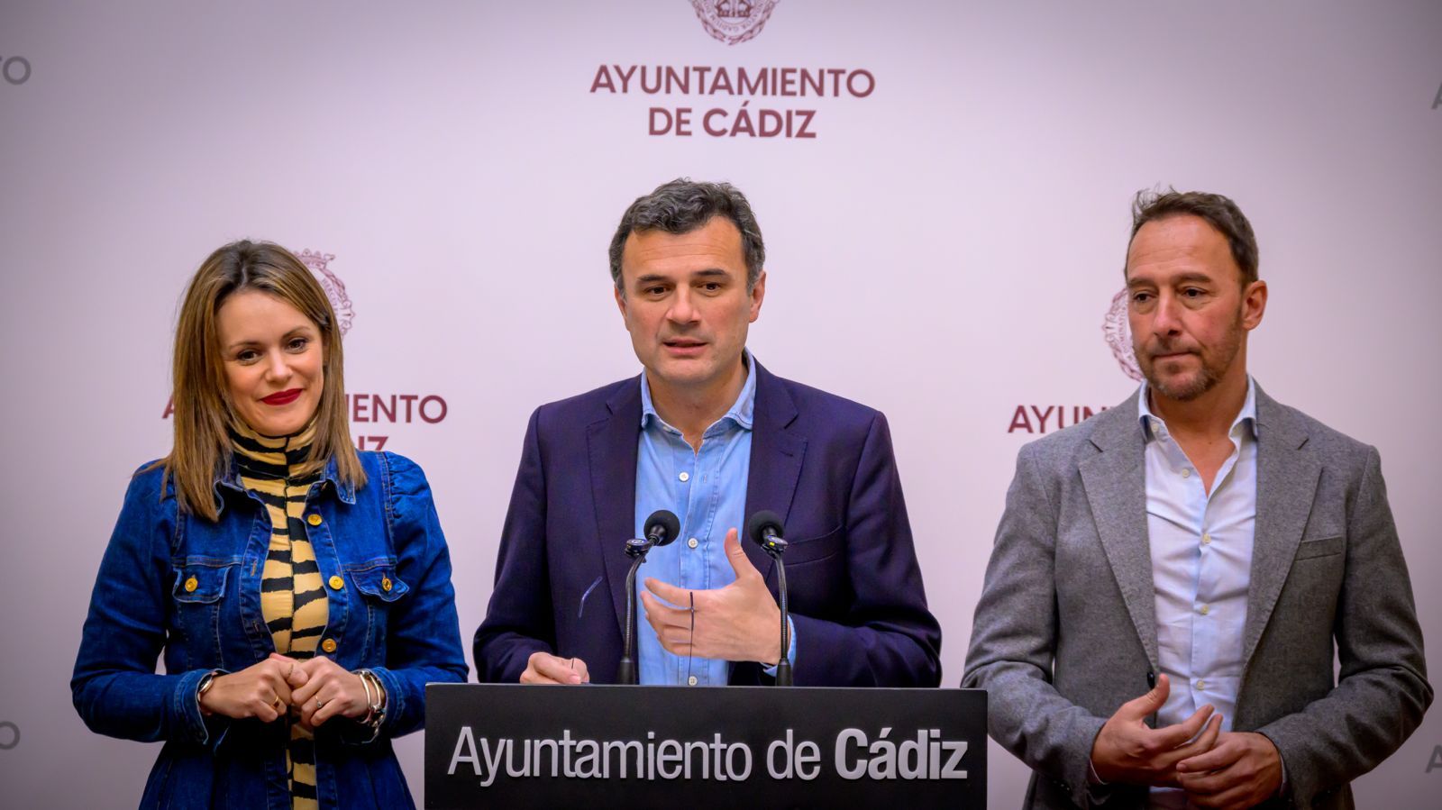 Rueda de prensa del Ayuntamiento de Cádiz sobre la licencia de las VPO